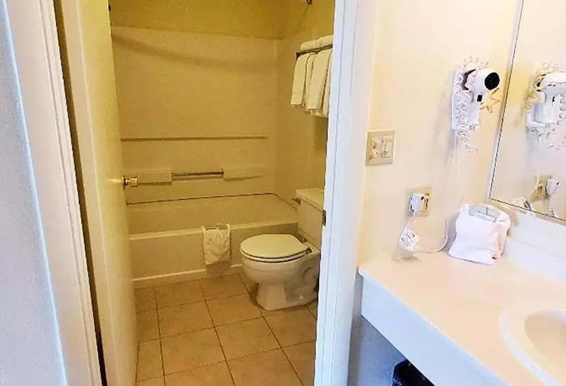 Standard Værelse 2 Dobbeltsenge, Magnuson Hotel Ely