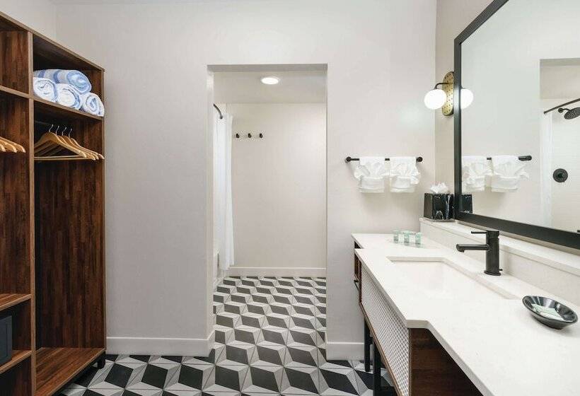 חדר סטנדרט שתי מיטות זוגיות, Hampton Inn Key West Fl