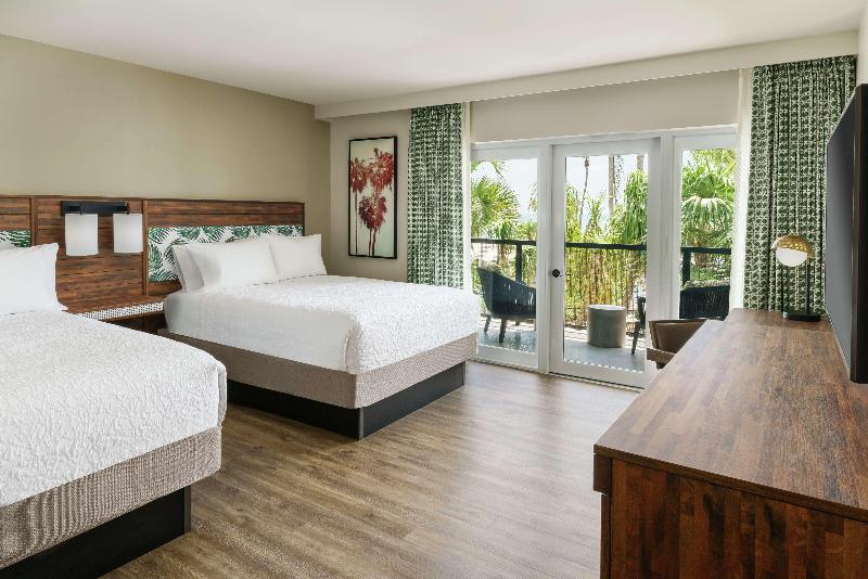 חדר סטנדרט נוף לבריכה, Hampton Inn Key West Fl