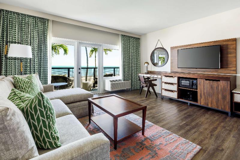חדר סטנדרט עם מיטת קינג, Hampton Inn Key West Fl