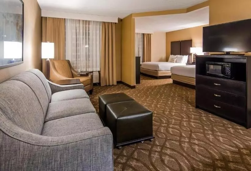 クイーンサイズベッドのスイートルーム, Best Western Okemos/east Lansing Hotel & Suites