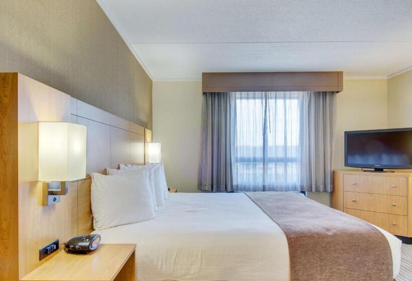 带大床的套房, Best Western Royal Plaza Hotel And Trade Center