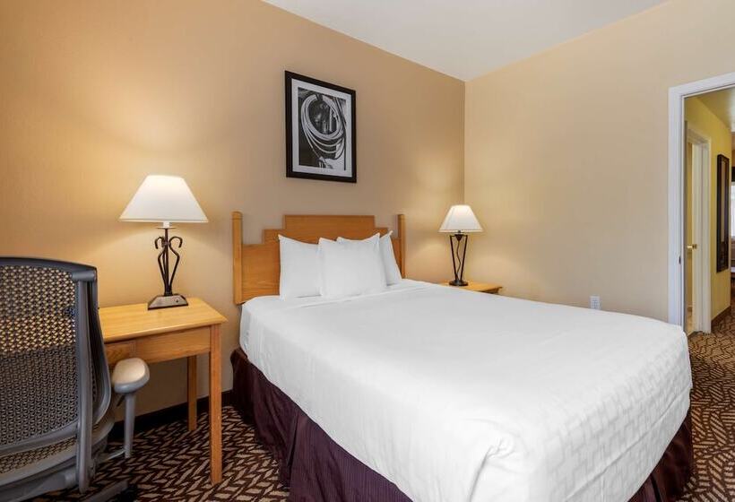 Люкс Адаптированный для Инвалидов, Best Western Turquoise Inn & Suites