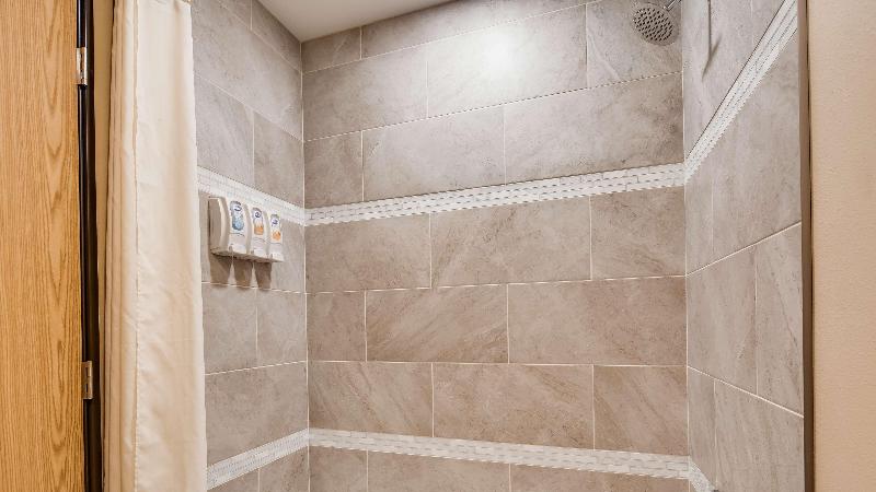 キングサイズベッドのスタンダードルーム, Caesars Atlantic City Resort & Casino