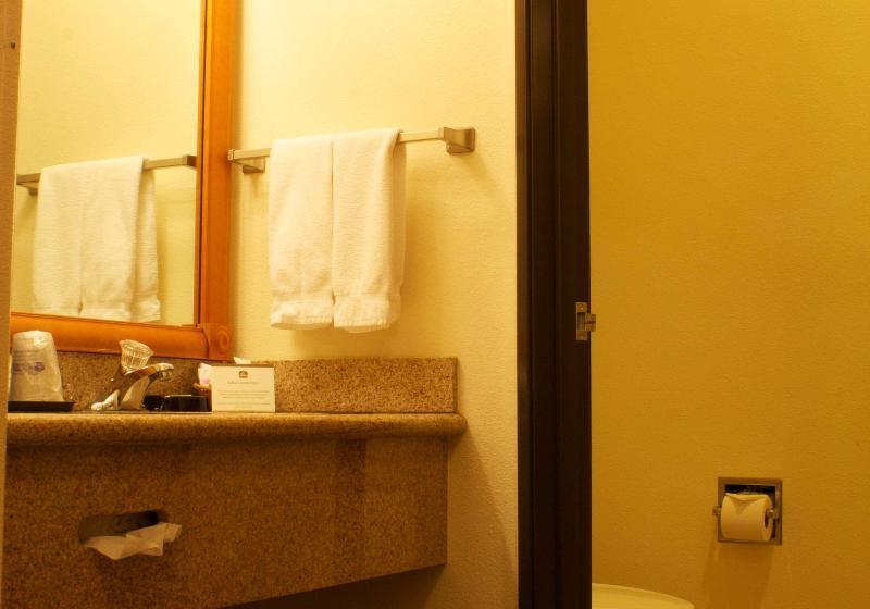 キングサイズベッドのスタンダードルーム, Caesars Atlantic City Resort & Casino