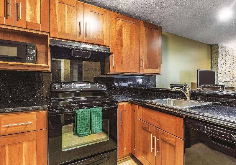 プレミアムルーム, Caesars Atlantic City Resort & Casino