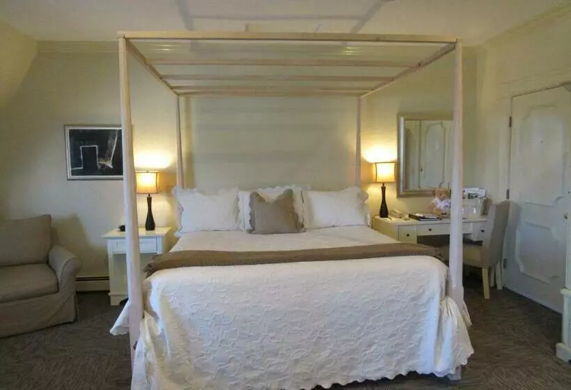 سوئیت با وان آب گرم, Carter House Inns