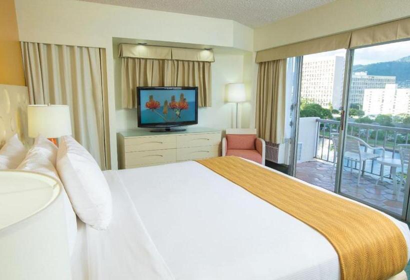 חדר סטנדרט עם מיטת קינג, Coconut Waikiki