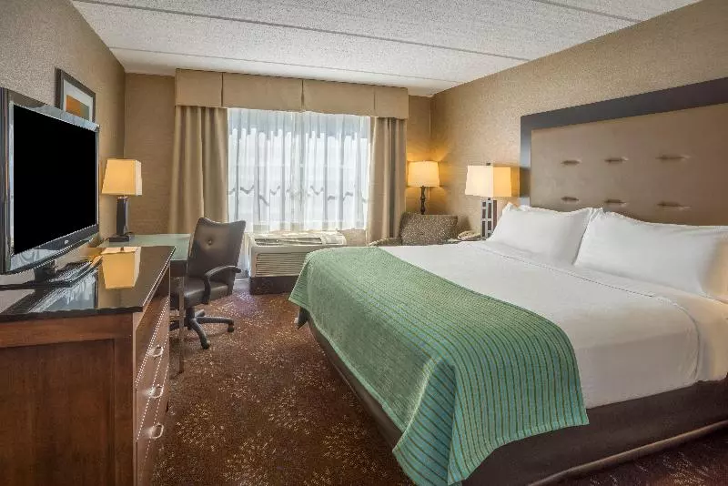 اتاق استاندارد, Hilton Checkers Los Angeles
