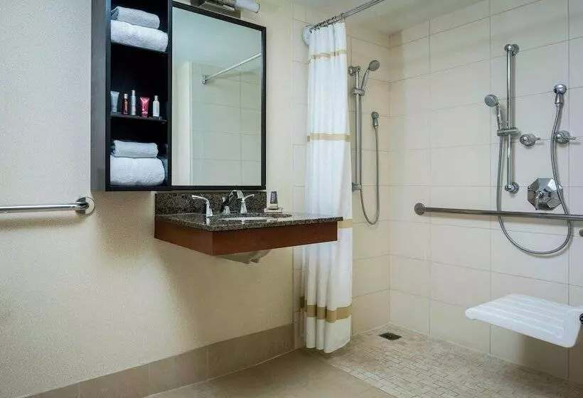 2ダブルベッドのスタンダードルーム, Los Angeles Marriott Burbank Airport