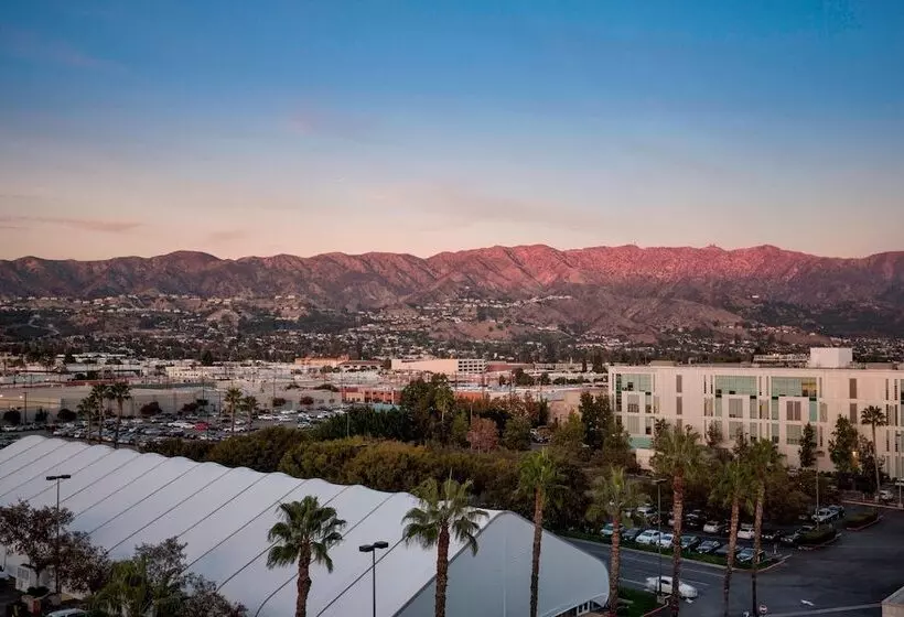 2ダブルベッドのスタンダードルーム, Los Angeles Marriott Burbank Airport