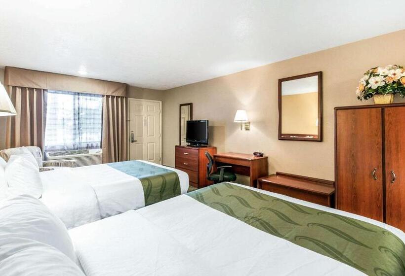 Номер Стандарт, Quality Inn Cedar City   University Area