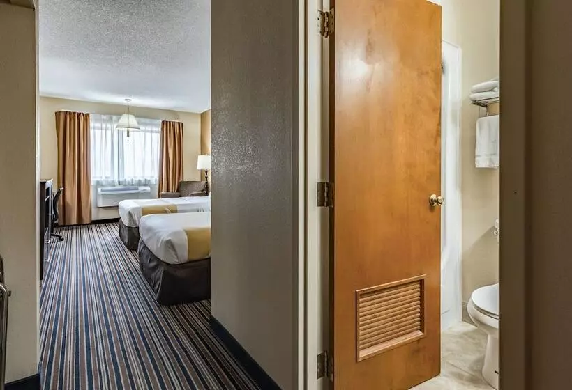 2ダブルベッドのスタンダードルーム, Quality Inn Schenectady Albany