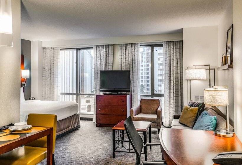 סוויטה מותאמת לאדם עם מוגבלויות, Residence Inn Arlington Courthouse
