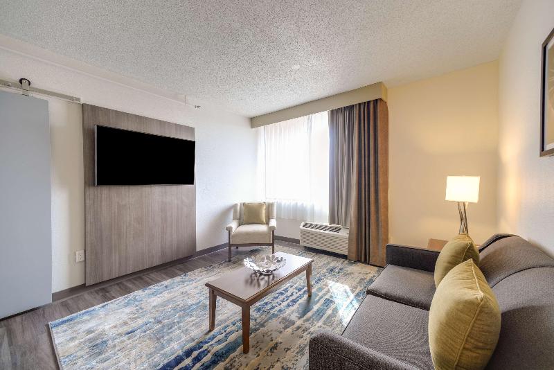 이그제큐티브 스위트 킹침대, Saint Louis Airport