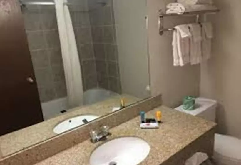２ダブルベッドのスタンダードルーム, Territorial Inn Guthrie Oklahoma