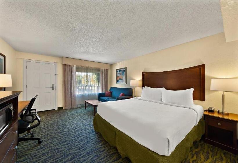 غرفة قياسية سرير كينج, Paddletail Waterfront Lodge, Trademark Collection By Wyndham