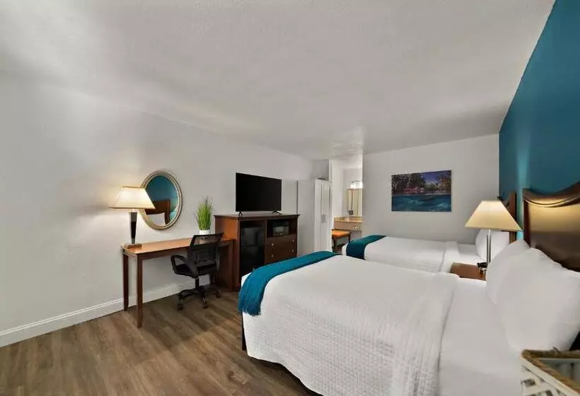Premium-huone, Paddletail Waterfront Lodge, Trademark Collection By Wyndham