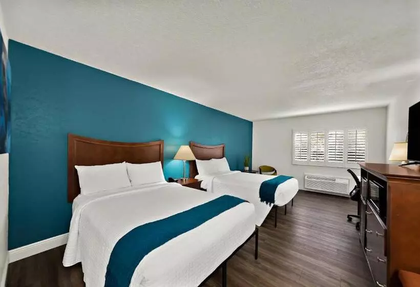 Premium-huone, Paddletail Waterfront Lodge, Trademark Collection By Wyndham