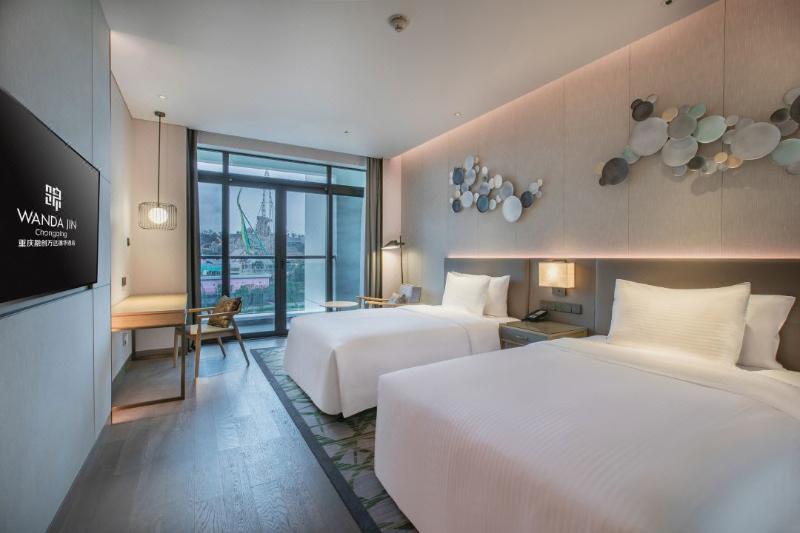 스탠다드 룸 킹사이즈 침대, Crown Motel