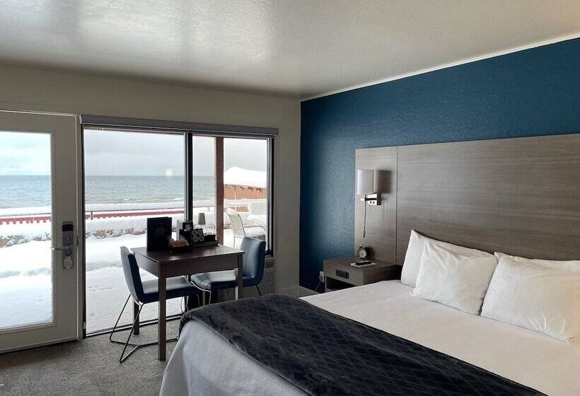 스탠다드 룸 더블 침대, Crown Motel