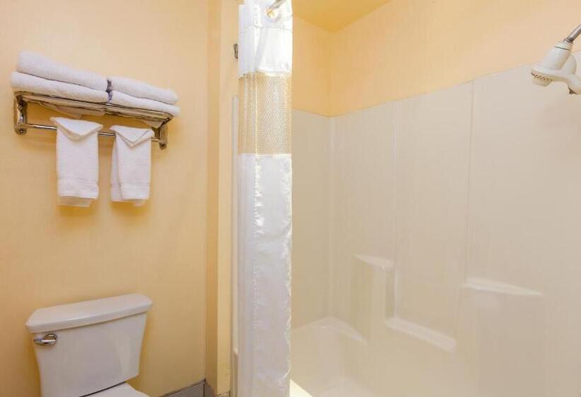 带大床的豪华间, Americas Best Value Inn & Suites Bakersfield Central