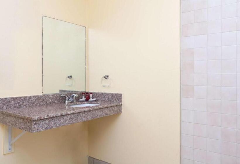 חדר סטנדרט יחיד מותאם לאדם עם מוגבלויות, Americas Best Value Inn & Suites Bakersfield Central