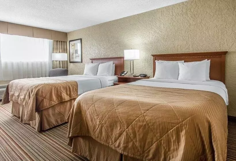 ２ダブルベッドのスタンダードルーム, Clarion Hotel Broken Arrow   Tulsa
