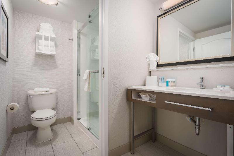 Люкс Кровать Кинг, Comfort Inn & Suites Orange County John Wayne Airport