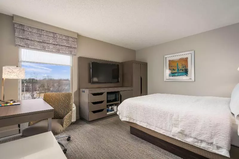 سوئیت با تخت بزرگ, Comfort Inn & Suites Orange County John Wayne Airport