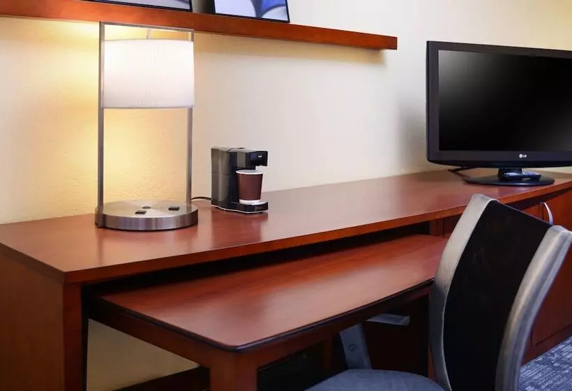Standard-huone 2 Parivuodetta, Courtyard By Marriott Oklahoma City Airport