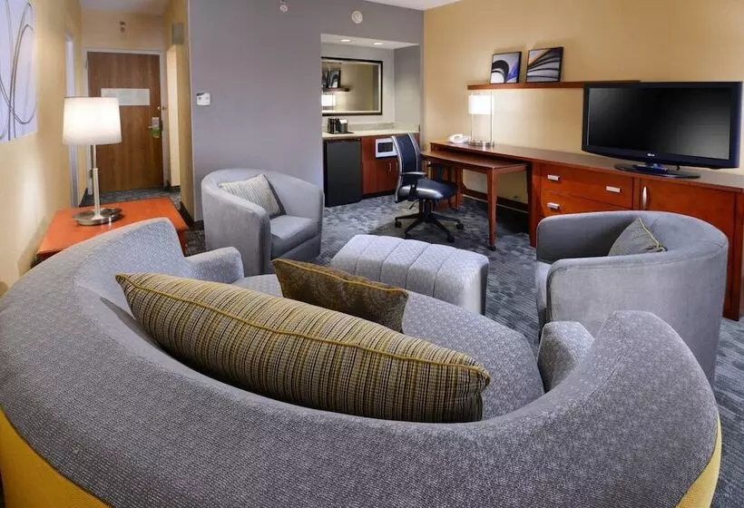 سوییت, Courtyard By Marriott Oklahoma City Airport