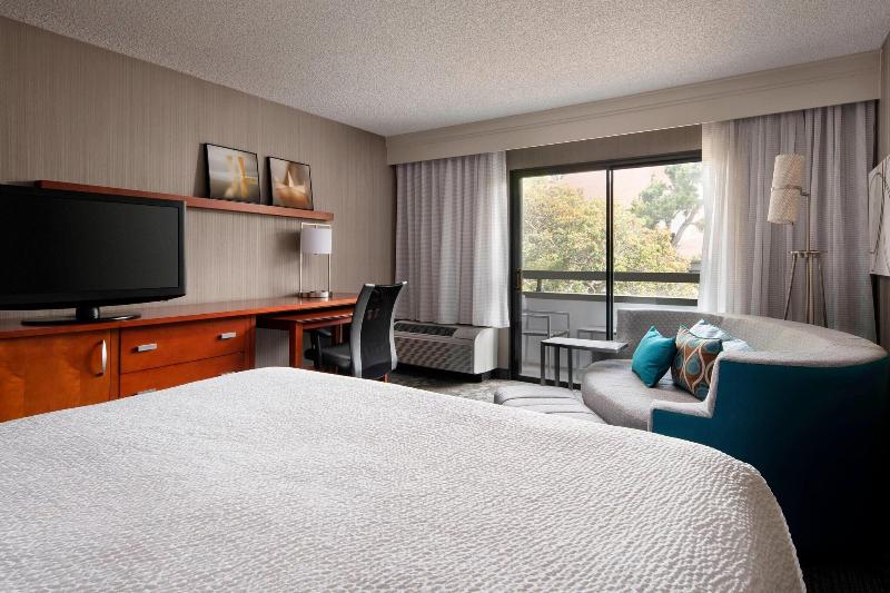 キングサイズベッドのスタンダードルーム, Courtyard By Marriott San Francisco Airport