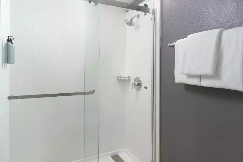 スイート, Courtyard By Marriott Tallahassee Downtown/capital