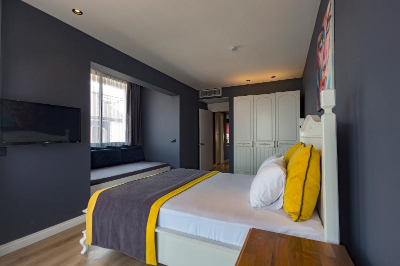 غرفة قياسية سرير كينج, Courtyard By Marriott Tallahassee Downtown/capital