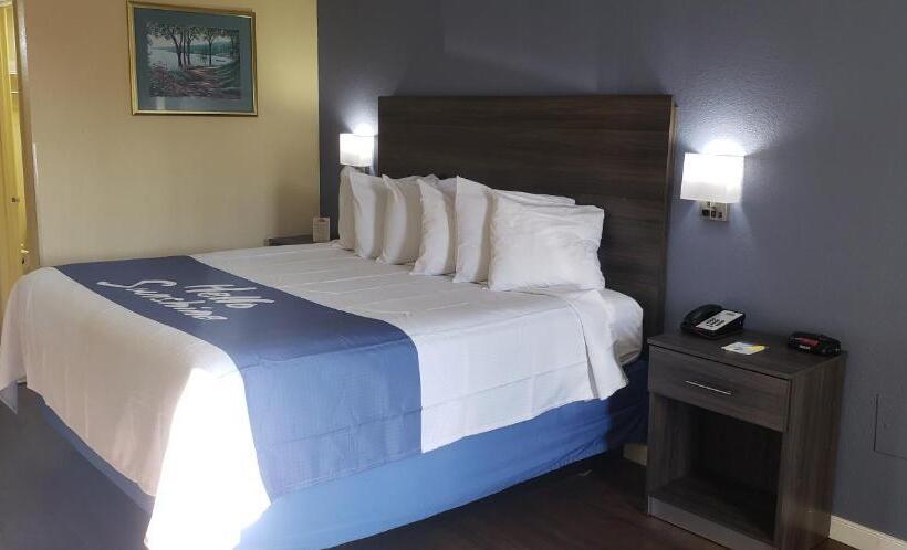 带大床的标准间, Days Inn By Wyndham Hampton Near Coliseum Convention Center