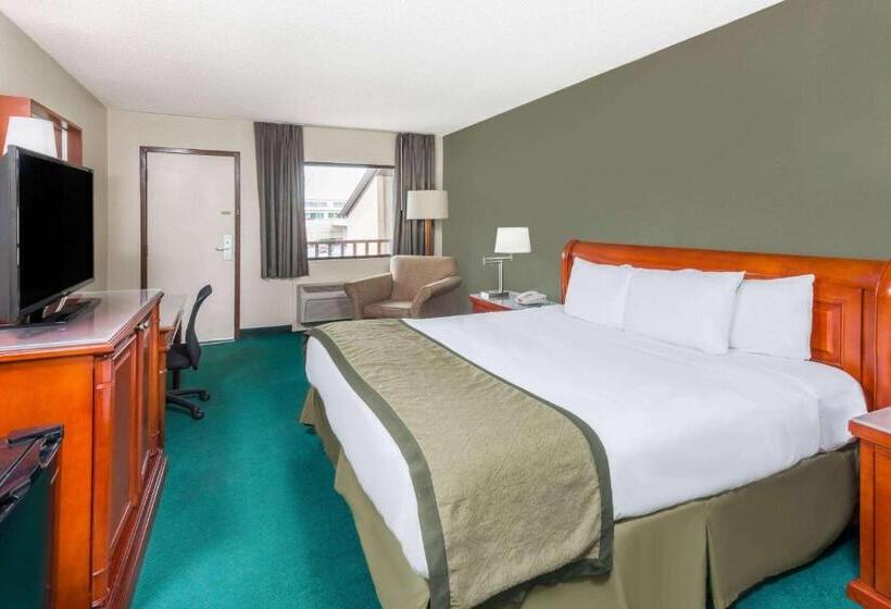 חדר סטנדרט, מיטת קינג, מותאם לאדם עם מוגבלויות, Days Inn By Wyndham Hannibal