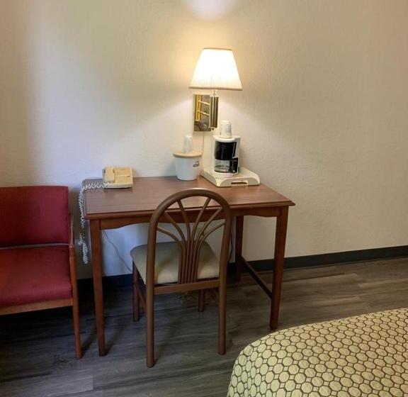 スタンダードルーム, Days Inn By Wyndham Topeka