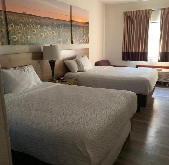 スタンダードルーム, Days Inn By Wyndham Topeka