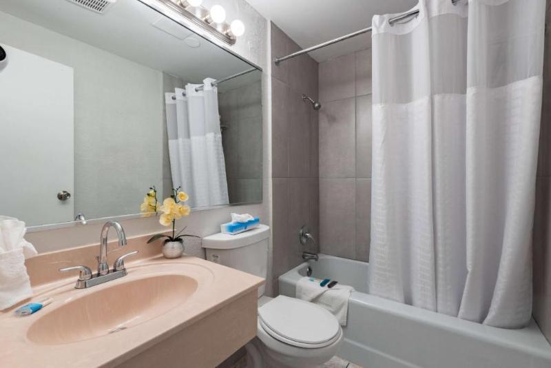 Büyük Çift Kişilik Yataklı Standart Oda, Developer Inn Orlando North, A Baymont By Wyndham