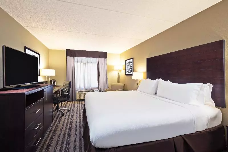 اتاق استاندارد, Holiday Inn Harrisburg East, An Ihg