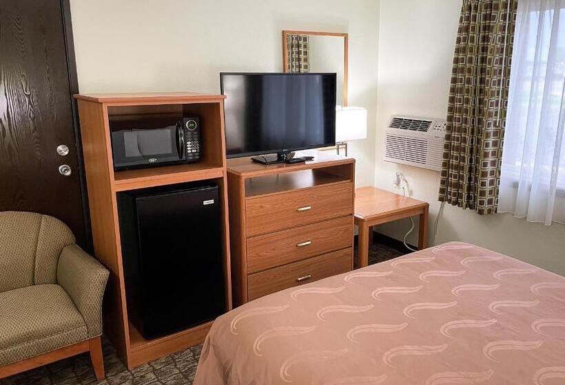 غرفة قياسية لذوى الاحتياجات الخاصة, Hudson Inn & Suites