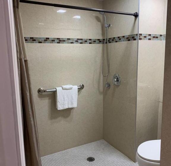 身障者適用キングサイズベッドルーム, Motel 6 Englewood