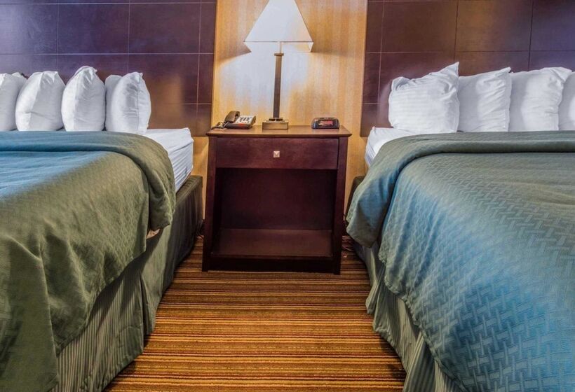 غرفه قياسيه سريرين مزدوجين, Quality Inn Barkeyville