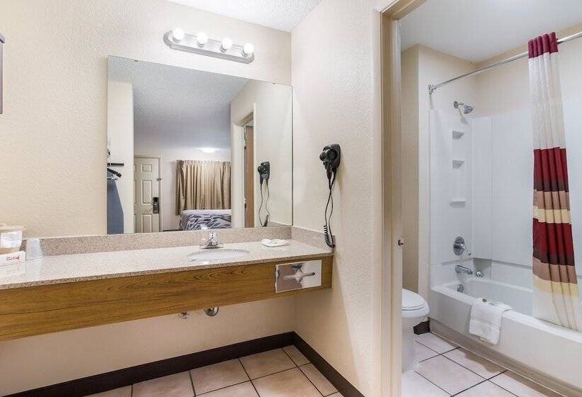 Люкс, Red Roof Inn Albuquerque Midtown