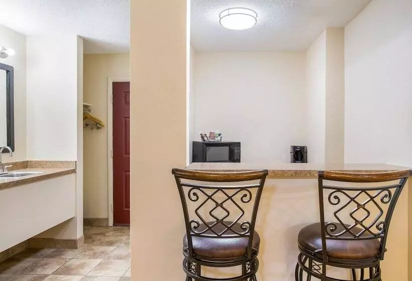 سوییت, Red Roof Inn Albuquerque  Midtown
