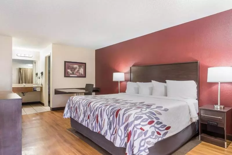 اتاق سوپریور با تخت بزرگ, Red Roof Inn Albuquerque  Midtown