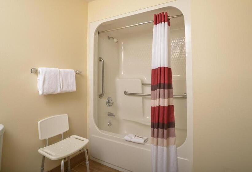 适用于残疾人士的豪华房间, Red Roof Inn Paducah