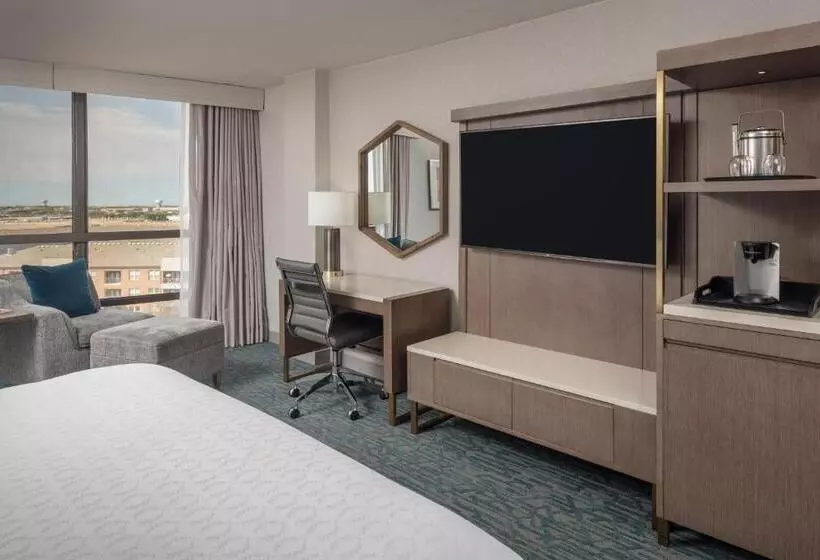 キングサイズベッドのスタンダードルーム, Sheraton Dallas Hotel By The Galleria