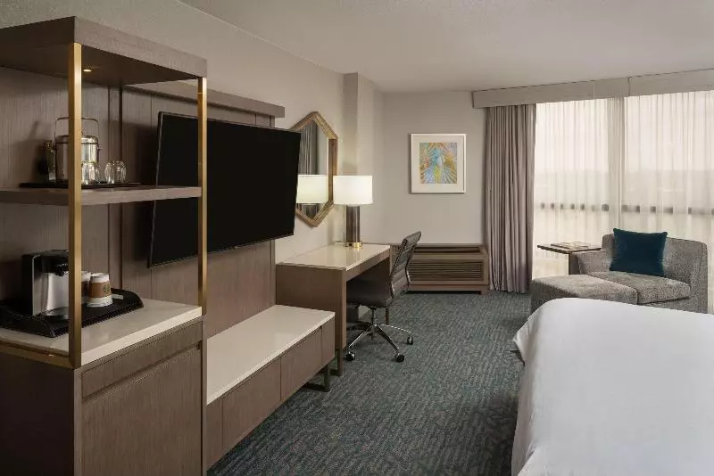 キングサイズベッドのクラブルーム, Sheraton Dallas Hotel By The Galleria